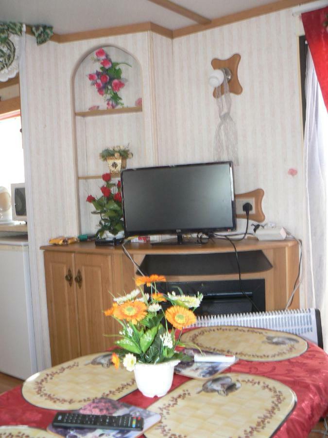 Ubytovani Fanisek V Mobilnim Domku V Ceskem Raji Sobotka Luaran gambar
